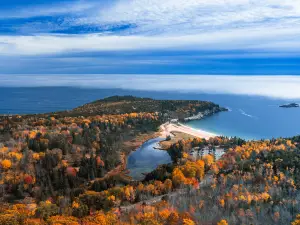 메인의 인기 가을 경치