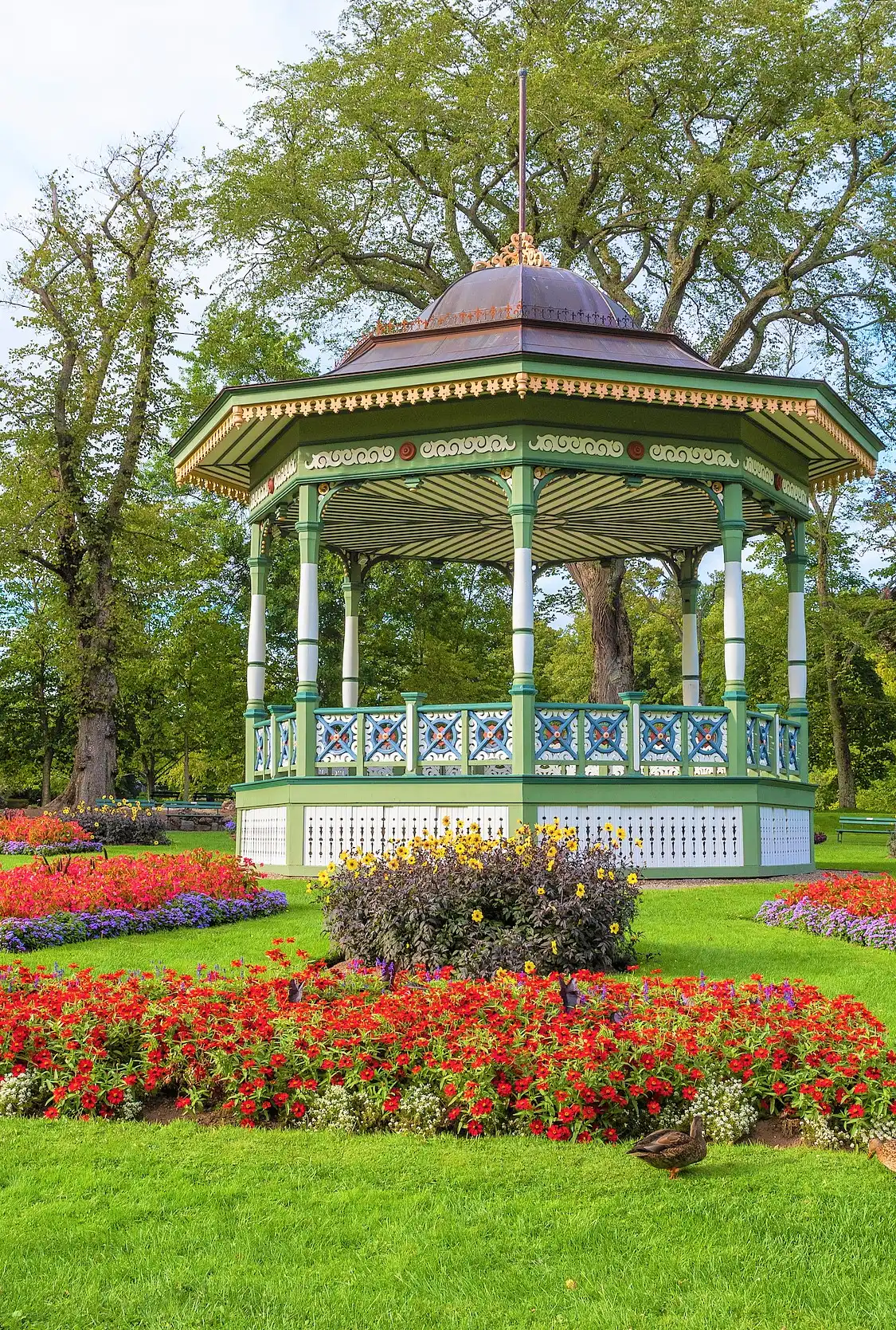 Hotels near Halifax Public Gardens