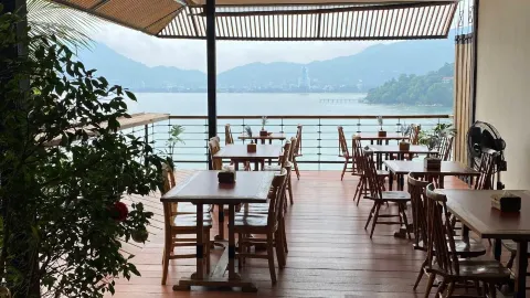 The Cozy cafe Phuket in Phuket