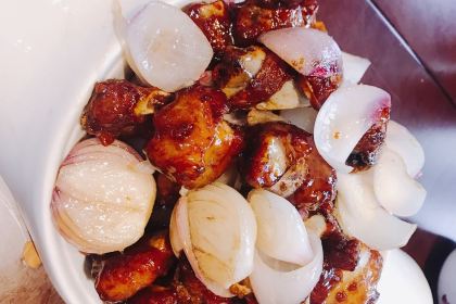 REN MIN GONG SHE FAN TANG