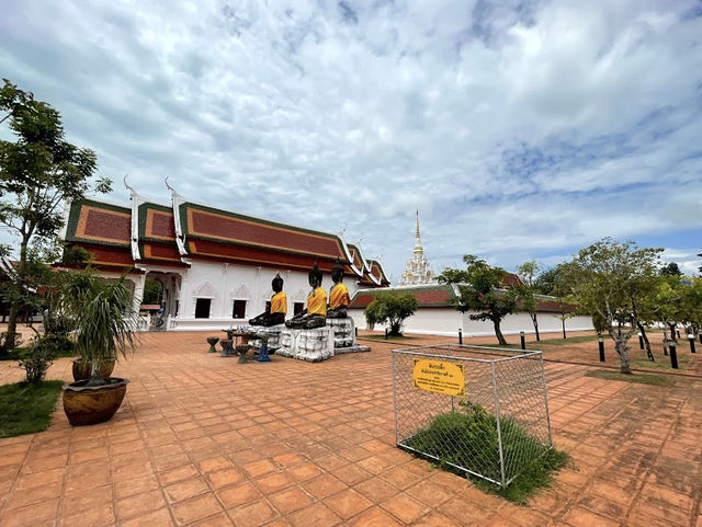 พระบรมธาตุไชยา จ.สุราษฎร์ธานี