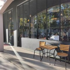 Chapter One Cafe User Photo