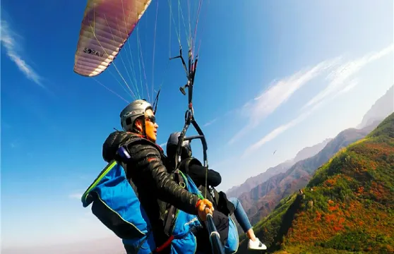 風之翼秦嶺鷹嘴峰滑翔基地無動力滑翔傘體驗成人
