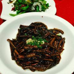 JI YE GU HENG SHUI BAI HUO DA LOU DIAN User Photo