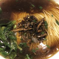 君东记本帮面馆(天钥桥路店) User Photo