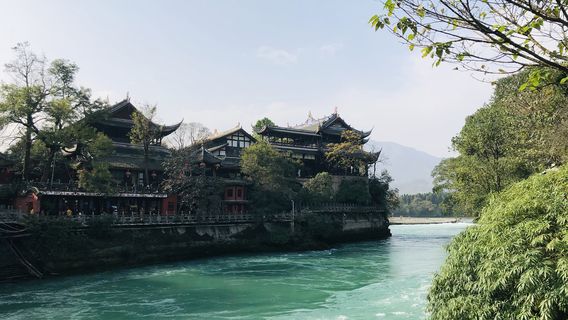 都江堰日遊