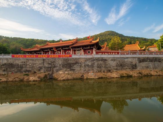 Songlin Ancient Temple