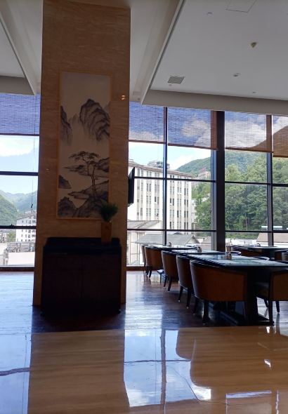 神农架康帝君兰酒店-中餐厅