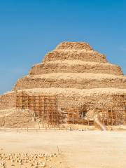 Pirámide escalonada de Zoser
