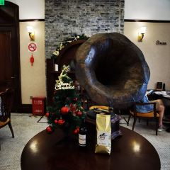 DongHai Cafe User Photo