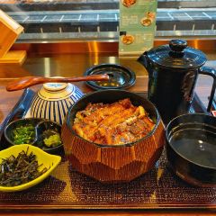 哲平鳗满·活烤鳗鱼(正大广场店) User Photo