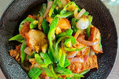 龙脊·云上山宿(九龙五虎观景台店)·美食馆