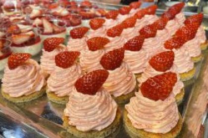 [Itigo no  Sato Farm] Dining table