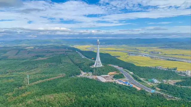 鄰近帽兒山國家森林公園的酒店