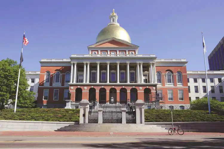 Hotels near Massachusetts State House