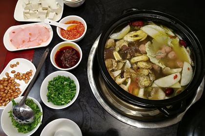 尚品牛味汤锅火锅(康定总店)