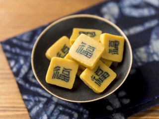 Yichang to Huangshan one way ticket