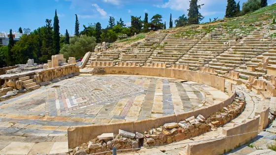 狄俄倪索斯劇場