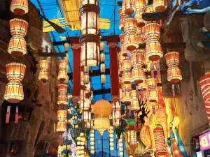 Popular Night Attractions in Golmud