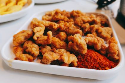 德林酸菜鱼火锅(南丹店)