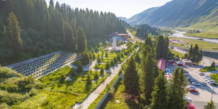 獨庫公路紀念碑