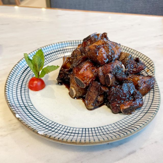 # 親子好去處# 香港好去處# 特色餐廳【香脆滑的北京填鴨古琴】