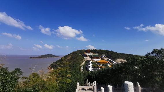 Pumen Ten Thousand Buddha Pagoda