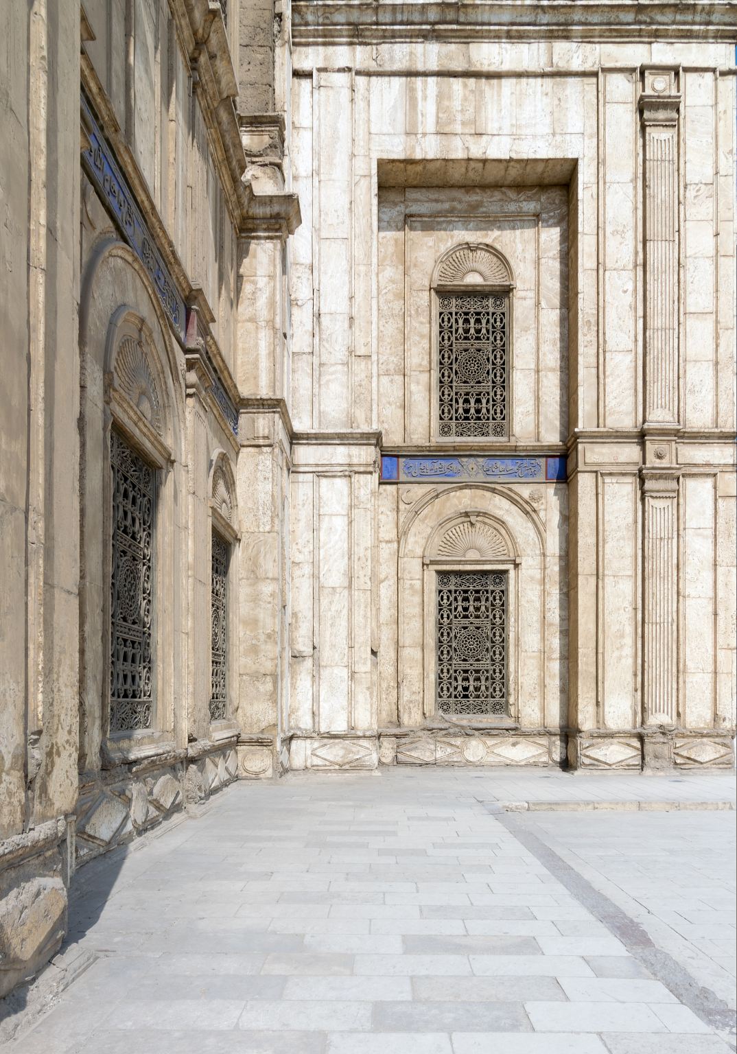 Cairo Citadel + Mosque + Hanging Church + Synagogue 1-day tour [including meals and guide]