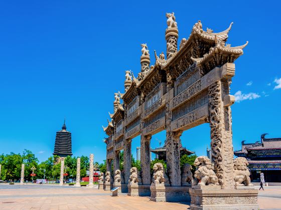 White Pagoda in Liaoyang