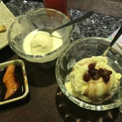 Yan Yan Cafe User Photo