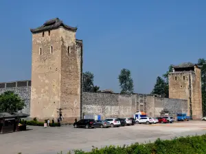 屈氏莊園