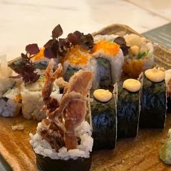 sushi e ảnh của người dùng