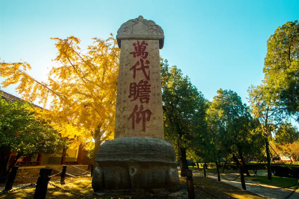 5_Dai Temple
