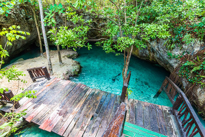 グラン・セノーテ（Gran Cenote）｜神秘の光と水に包まれる夢の