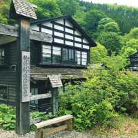 秋田　一度は訪れたい乳白色の秘湯