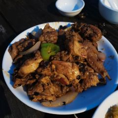 秋歌三茶饭庄 User Photo