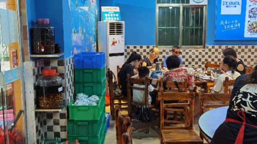 海上人海鮮餐廳（十里銀灘店）