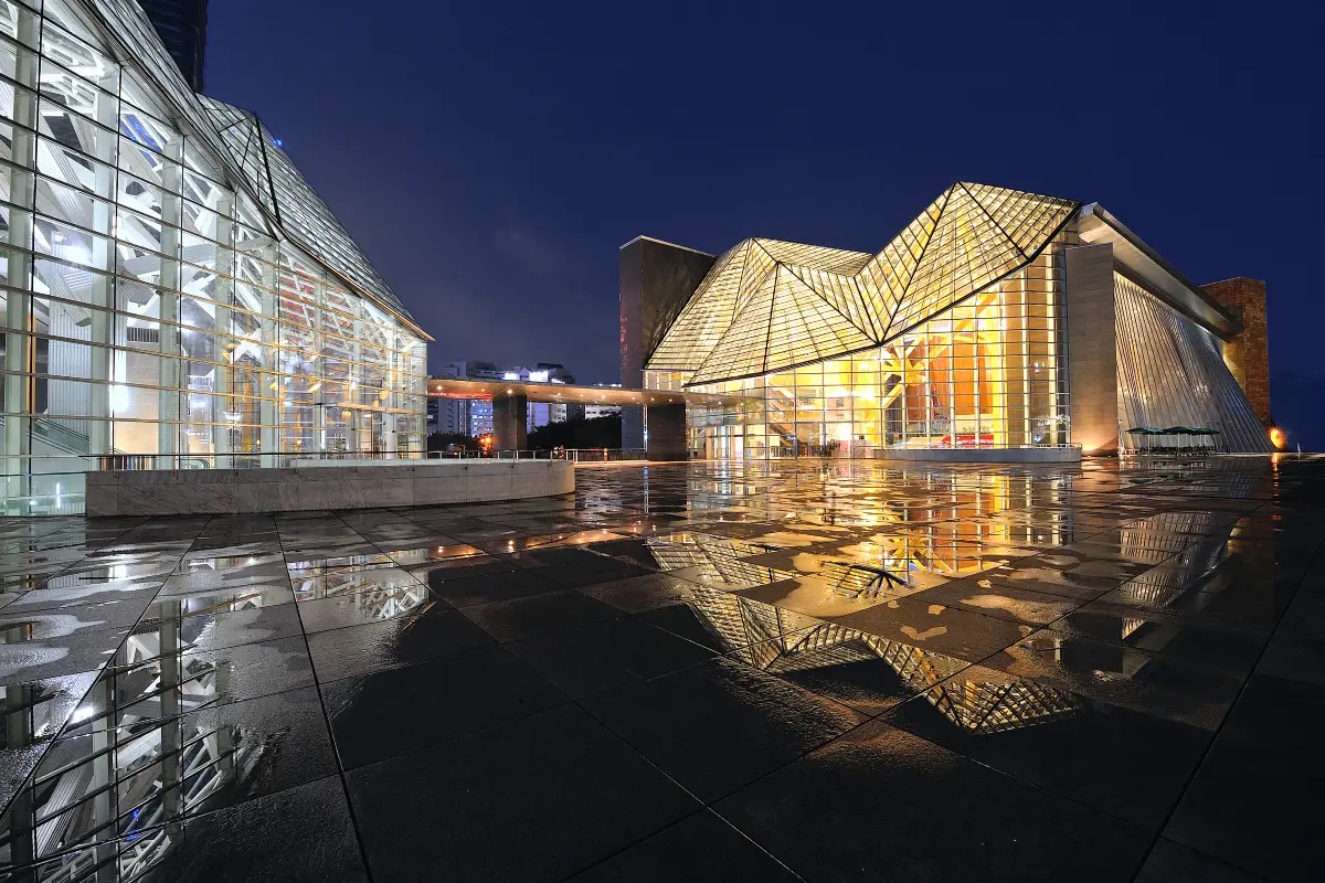 深圳 CityWalk, 深圳圖書館