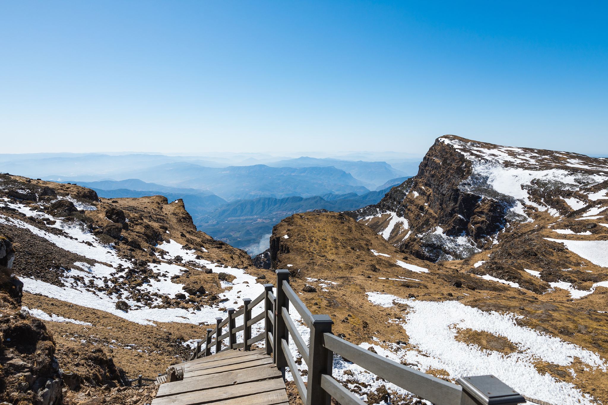 Yunnan Kunming Jiaozi Snow Mountain 1-day tour[Small Group Tour (8-18 people) + Package Ticket Included]