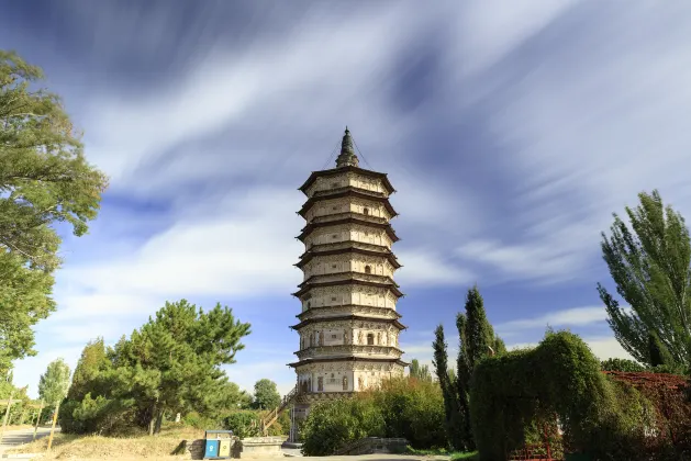 Отели с услугой Завтрак в г. Хух-Хото