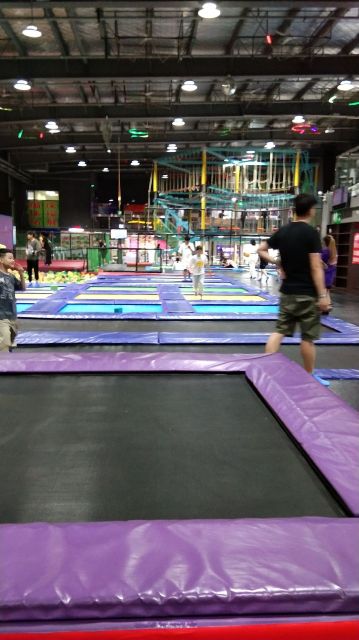 Dorothy Island Trampoline Park attraction reviews - Dorothy Island Trampoline  Park tickets - Dorothy Island Trampoline Park discounts - Dorothy Island Trampoline  Park transportation, address, opening hours - attractions, hotels, and food