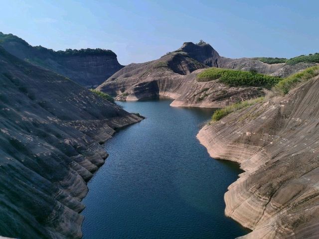 GaoYi Ridge|Stunning Danxia Landform | Trip.com Chenzhou