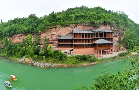 來鳳縣仙佛寺門票大小同價