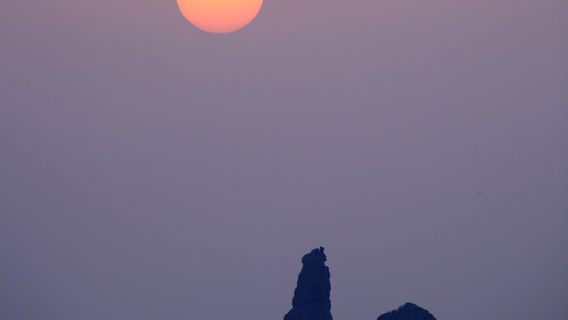 Tomb of Meng Jiangnu