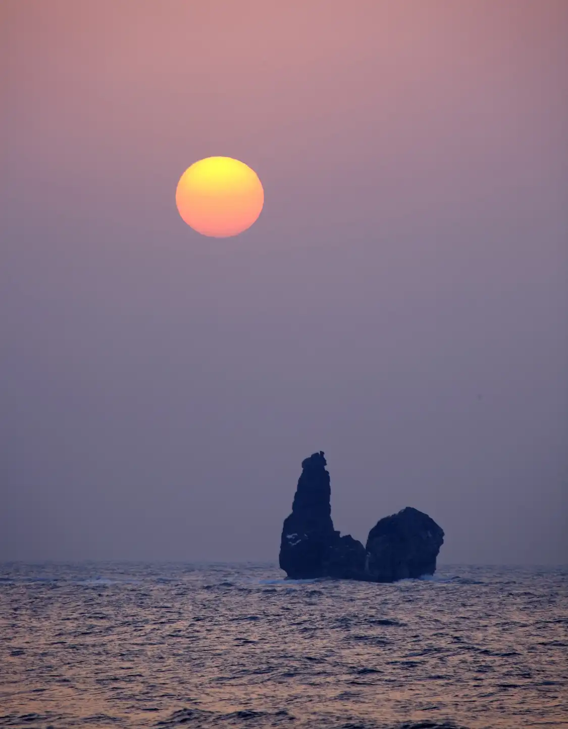 Hotels near Tomb of Meng Jiangnu