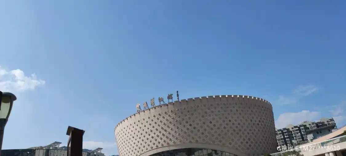 샤푸 현 박물관 주변 호텔