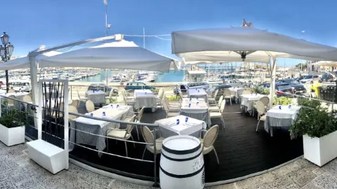 Trattoria La Darsena in ปูลยา
