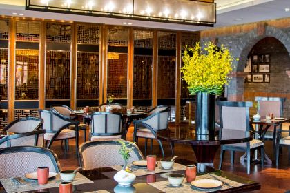 XIANG SHOW HUNAN RESTAURANT