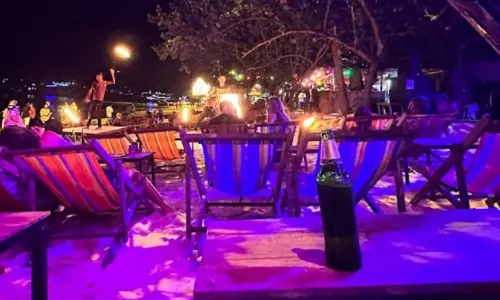Stones Bar