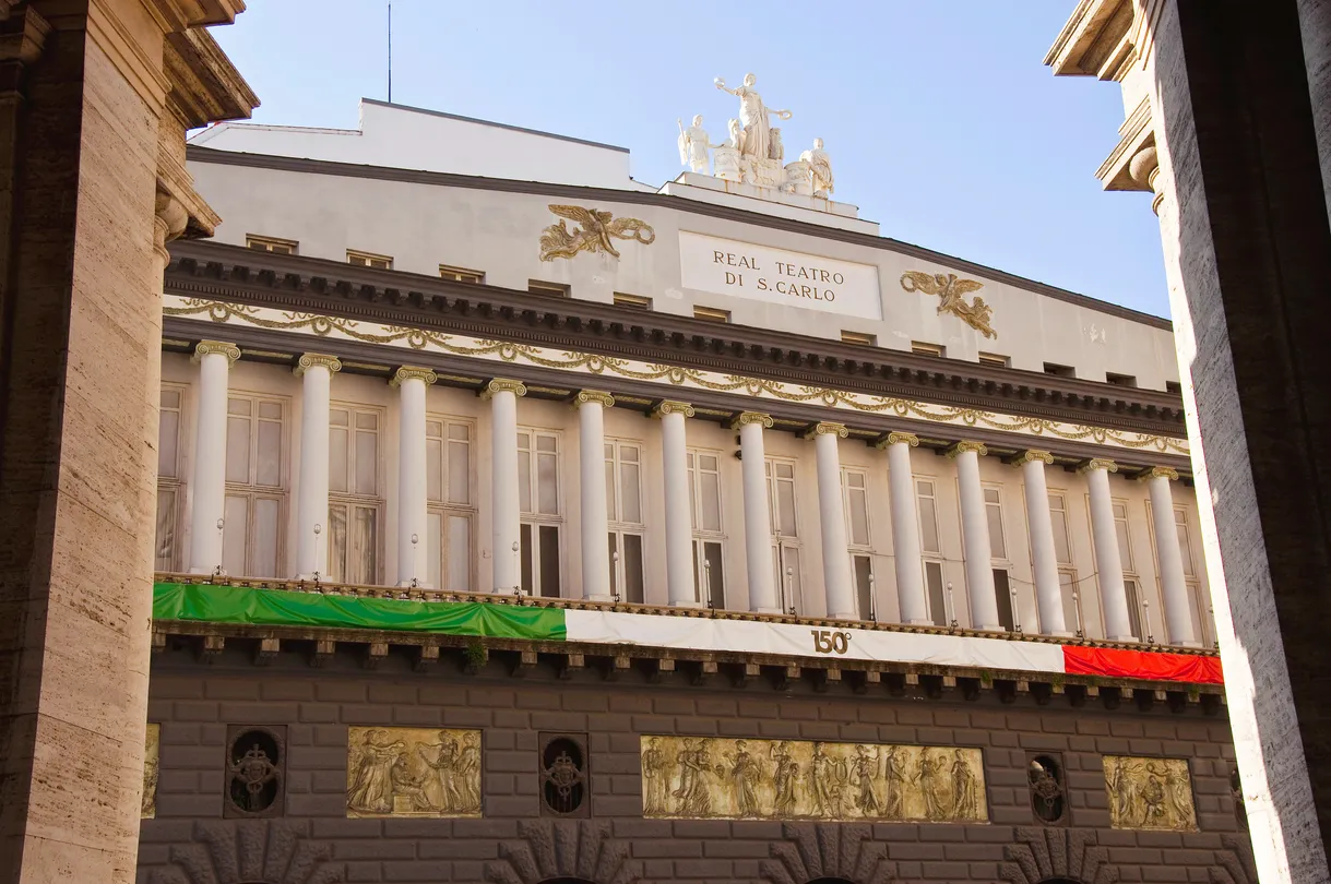 1_San Carlo Theatre